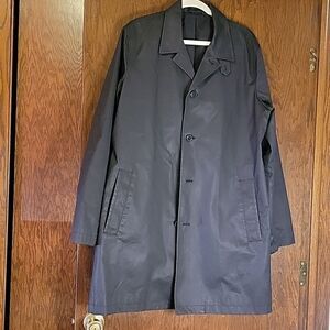 Theory Mens Coat, Size XL, Rain or shine